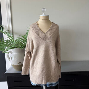 Mango Beige Tan Chunky V-Neck Knit Sweater Size Small